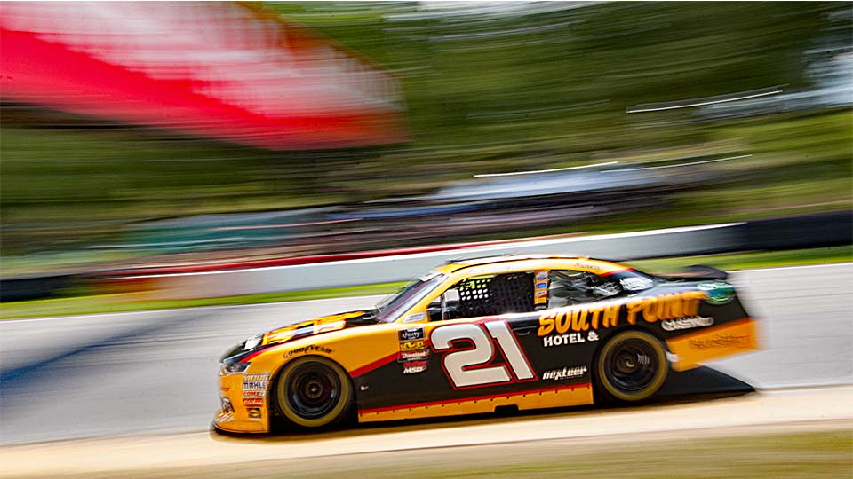 #21 car on track at mid-ohio